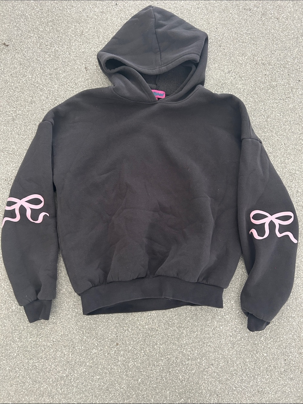 NWOT Edikted Women’s Viral Pink Bow Hoodie Size S